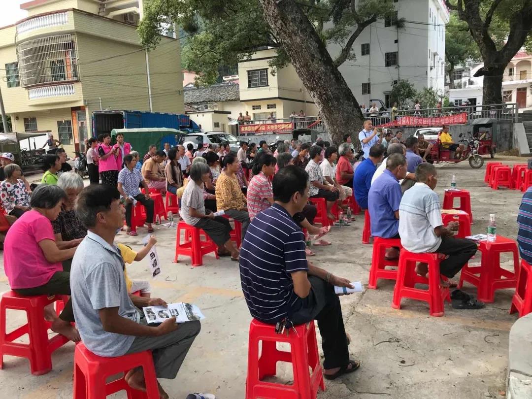 花城控股集團(tuán) 花城控股集團(tuán)